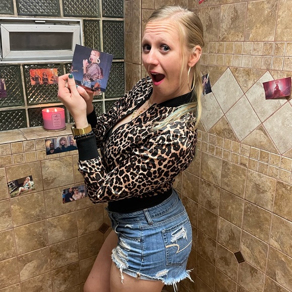 CITY STREETS Cheetah Bomber Jacket sz Small - Picture 5 of 11